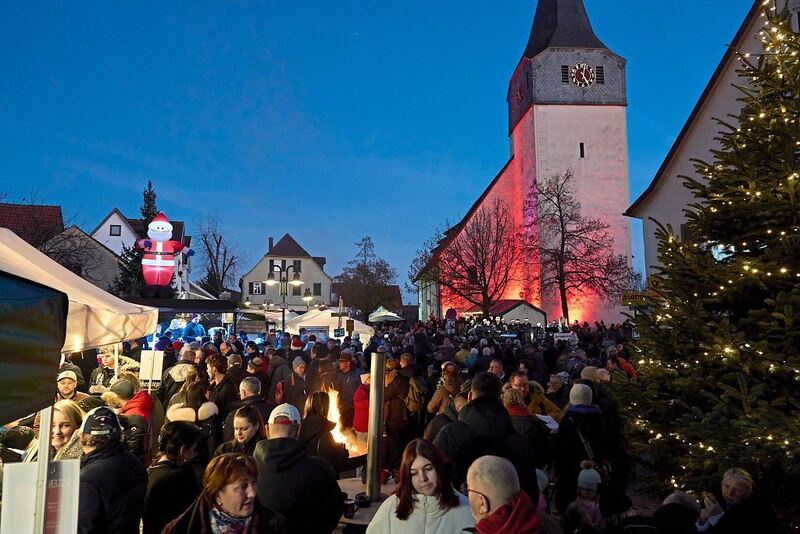 Impressionen vom Weihnachtsmarkt in Kleinsachsenheim.